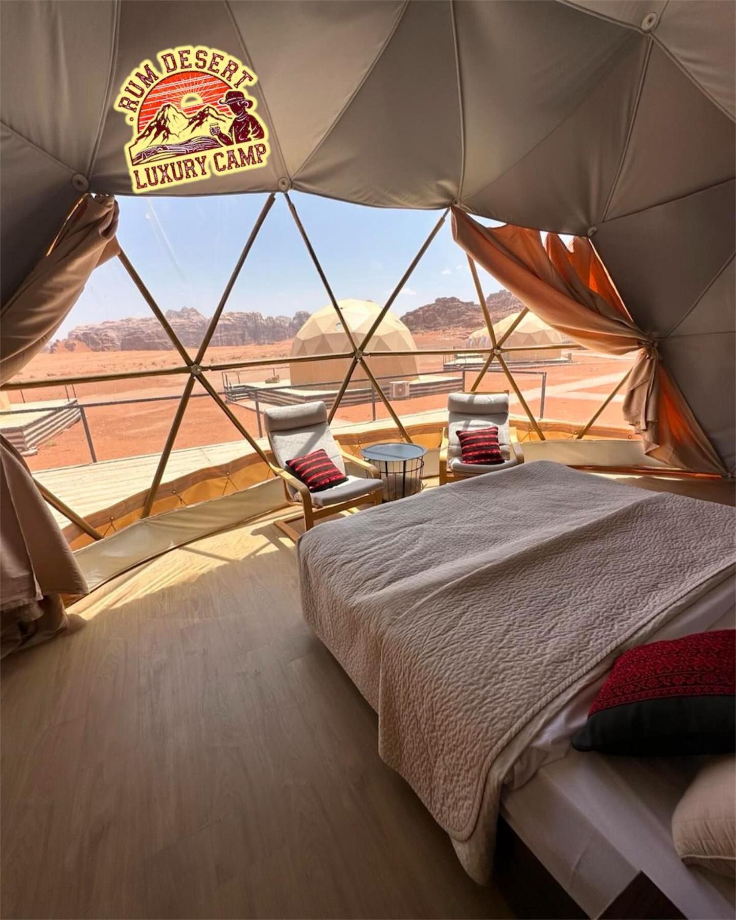 Rum Desert Luxury Camp & Bubble Room Ουάντι Ραμ Εξωτερικό φωτογραφία